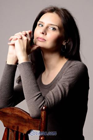 182852 - Yuliya Age: 38 - Russia