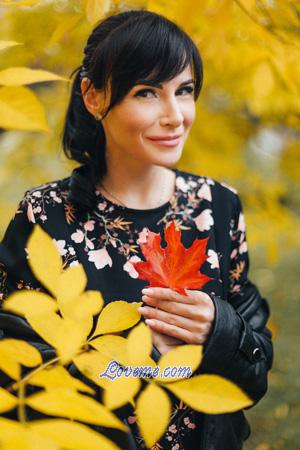 190677 - Viktoriya Age: 43 - Russia