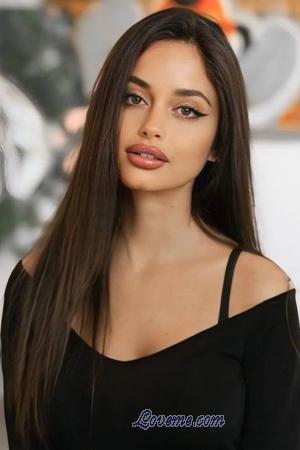 217480 - Lucrezia Age: 23 - Italy