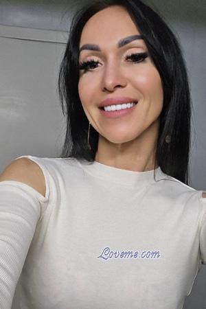 225587 - Svitlana Age: 42 - Ukraine